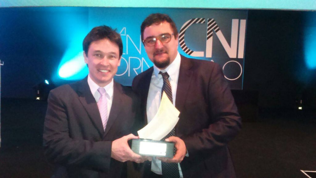Ricardo Lacerda e Robson Pandolfi, no prêmio CNI. 